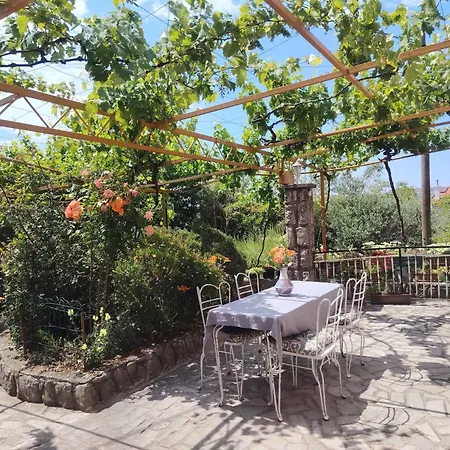 Apartment In - Insel Krk 39736 Omišalj